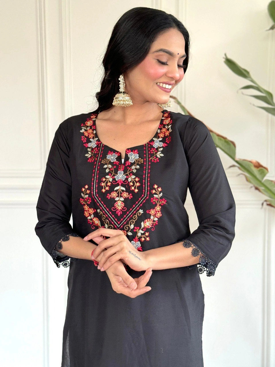 Black Viscose Chanderi Kurta Pant with Dupatta