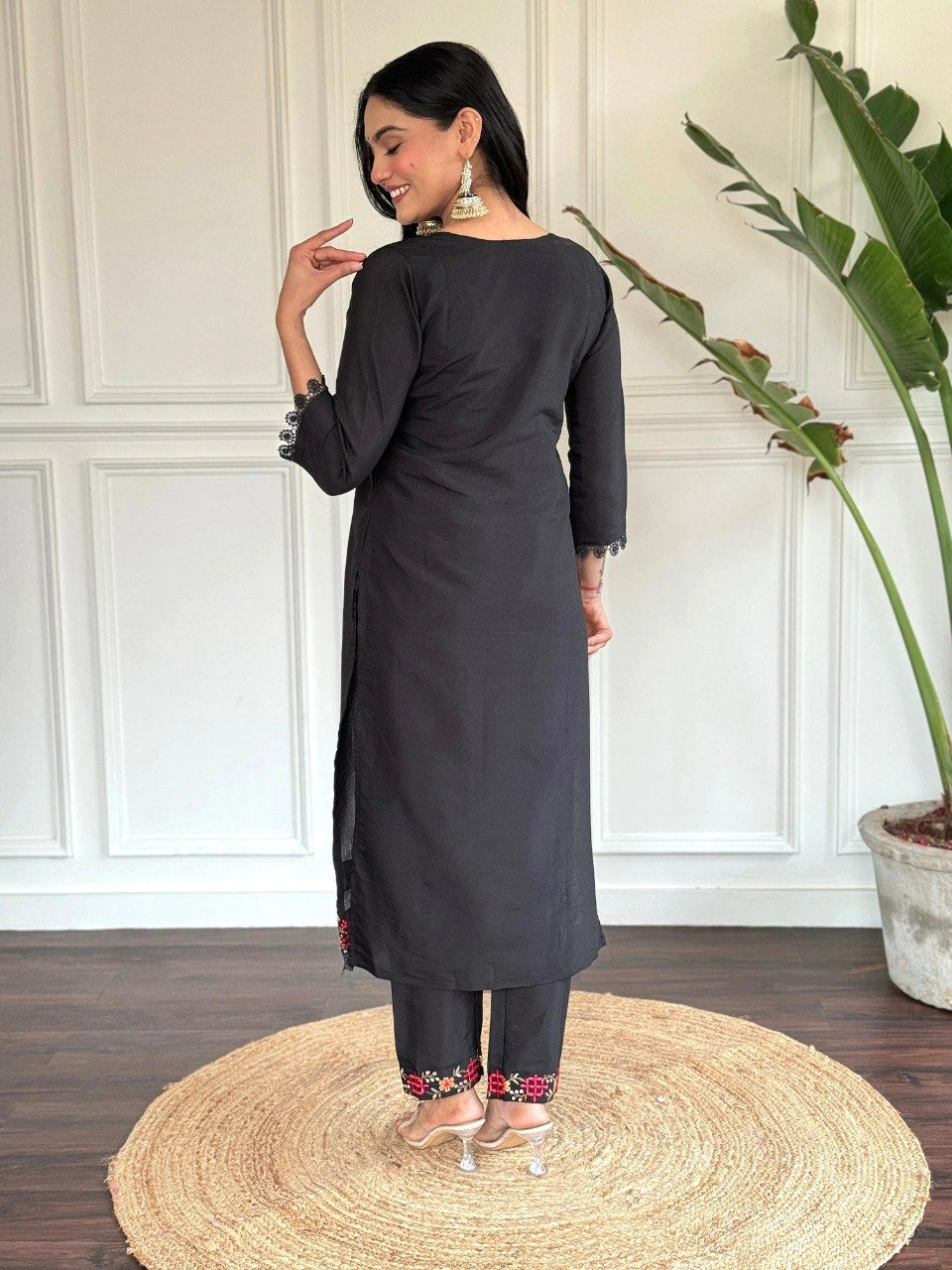 Black Viscose Chanderi Kurta Pant with Dupatta